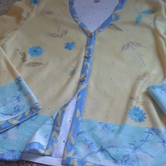 ST JOHN SPORT..FLAW..NWOT - Picture 7 of 8